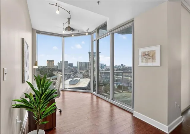 2795-peachtree-rd-ne-1509-atlanta-ga-30305/hzid_5b295080