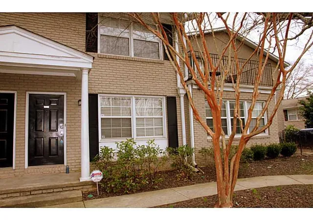 2232-dunseath-ave-nw-103-atlanta-ga-30318/hzid_2c85ada6