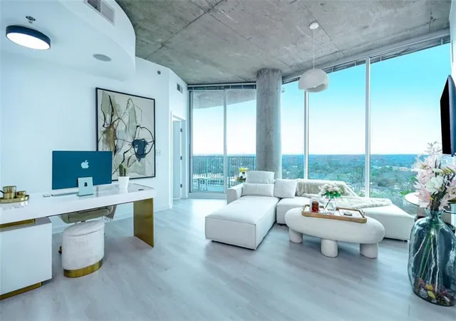 361-17th-street-2122-atlanta-ga-30363/hzid_8215d479