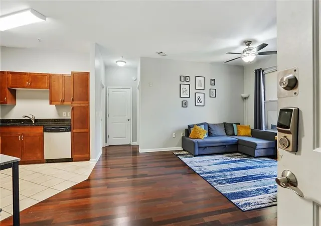 870-mayson-turner-rd-nw-1127-atlanta-ga-30314/hzid_1e1881e8