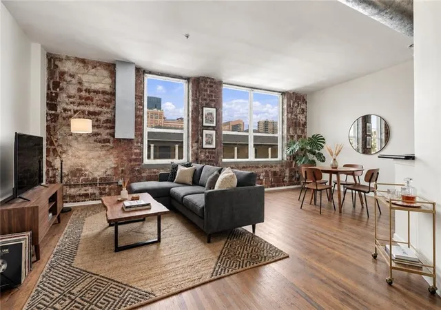 800-peachtree-st-ne-8310-atlanta-ga-30308/hzid_e216231a