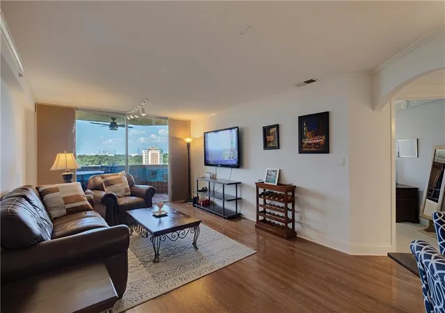 1501-clairmont-rd-1732-decatur-ga-30033/hzid_d37a32ee