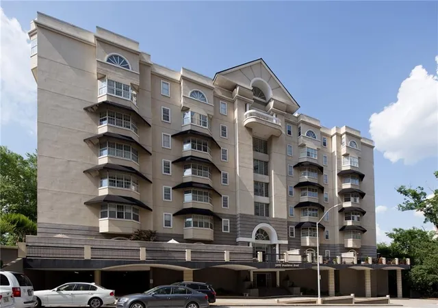 2499-peachtree-rd-ne-405-atlanta-ga-30305/hzid_60db3e7d