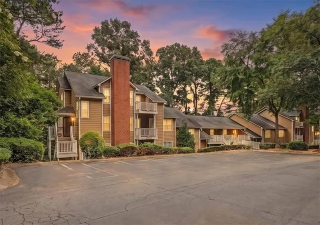 2034-river-hts-walk-se-marietta-ga-30067/hzid_88dd5429