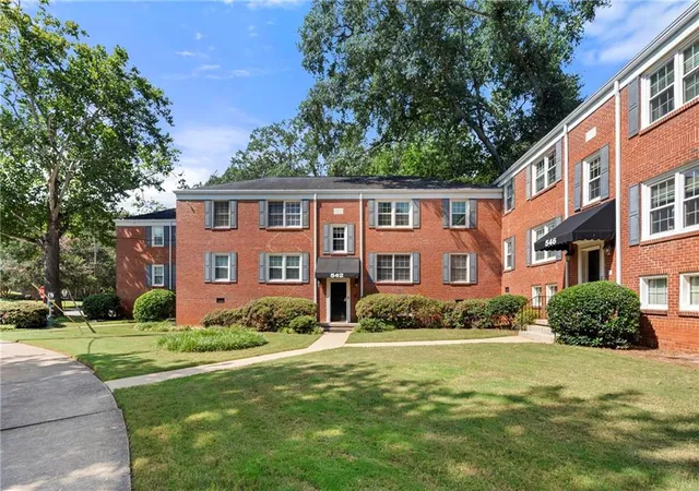 542-goldsboro-rd-d-atlanta-ga-30307/hzid_1bb796fd