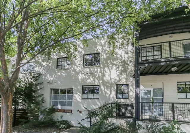 1791-harper-st-nw-h-atlanta-ga-30318/hzid_aef0e398