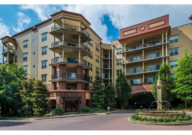 200-river-vista-dr-302-atlanta-ga-30339/hzid_016048d7