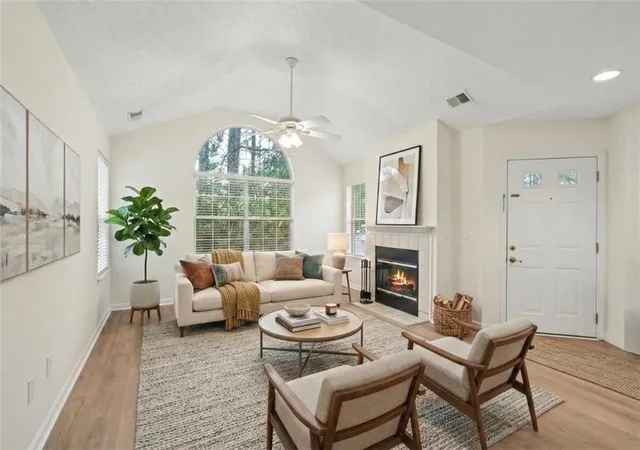 3758-nw-vineyards-lake-cir-nw-8-kennesaw-ga-30144/hzid_680bb212
