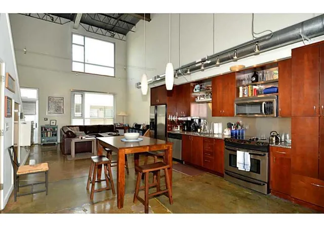 1661-la-france-st-ne-408-atlanta-ga-30307/hzid_30bde0eb