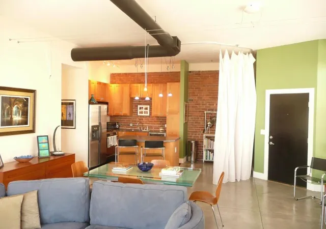 350-peters-st-sw-21-atlanta-ga-30313/hzid_69d5ab46