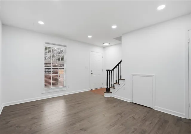 3113-colonial-way-l-atlanta-ga-30341/hzid_e86dde19