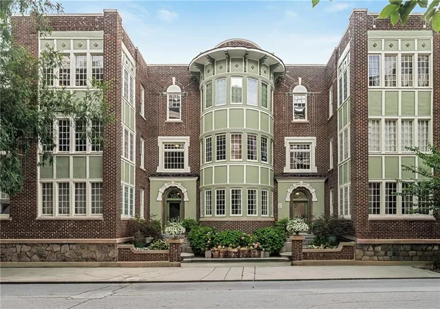 635-myrtle-st-ne-2-atlanta-ga-30308/hzid_efd80b1e