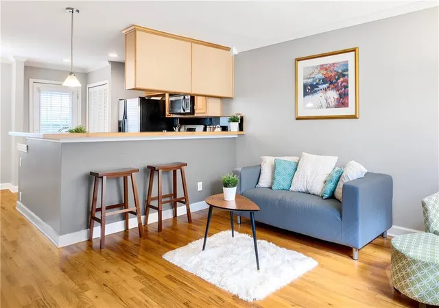 2232-dunseath-ave-nw-413-atlanta-ga-30318/hzid_36b8f85e