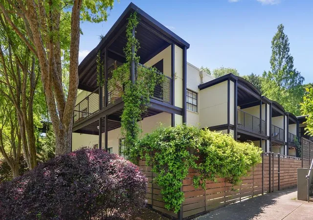 1791-harper-st-nw-d-atlanta-ga-30318/hzid_3ef11417
