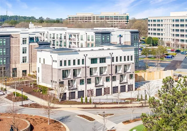 7230-summit-pl-alpharetta-ga-30009/hzid_dda040e6