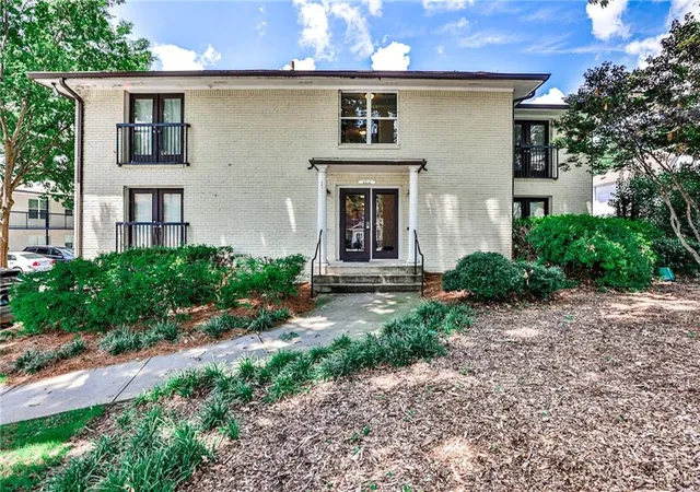 48-peachtree-ave-ne-417-atlanta-ga-30305/hzid_0b9fe46c