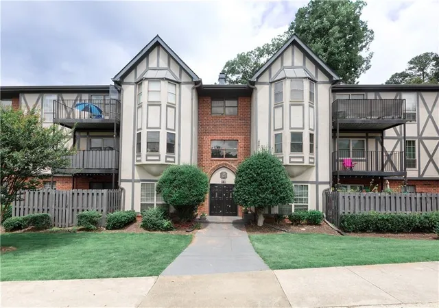 6851-roswell-rd-b15-atlanta-ga-30328/hzid_4b6110db