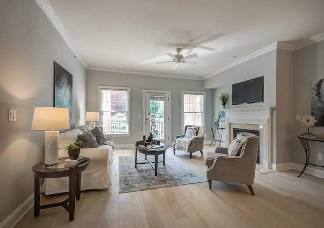 211-colonial-homes-dr-nw-2402-atlanta-ga-30309/hzid_90ed56b7