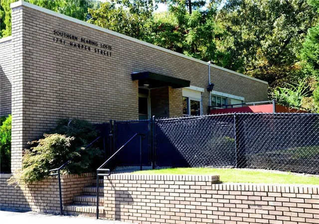 1791-harper-st-nw-l-atlanta-ga-30318/hzid_ec5bed0a