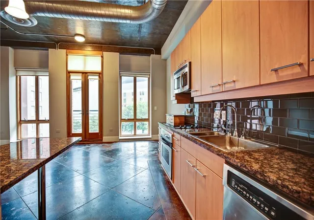 123-luckie-st-nw-2510-atlanta-ga-30303/hzid_e7e928ec