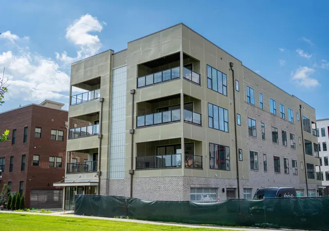 270-dickenson-st-403-columbus-oh-43215/hzid_d3f23f82