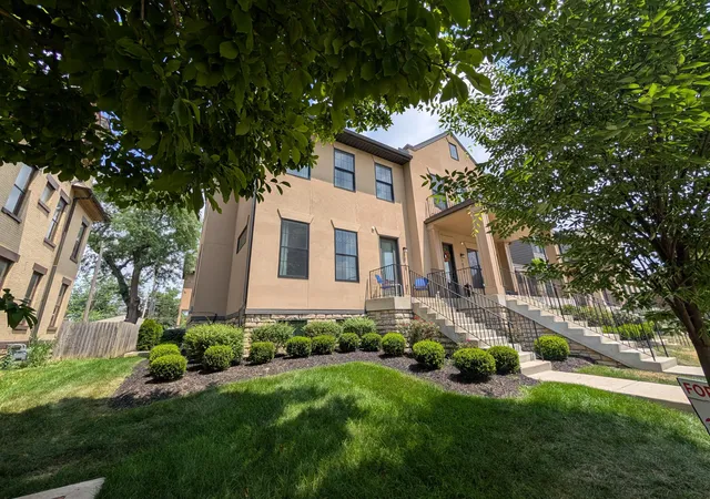 1068-bryden-rd-i-columbus-oh-43205/hzid_167315aa