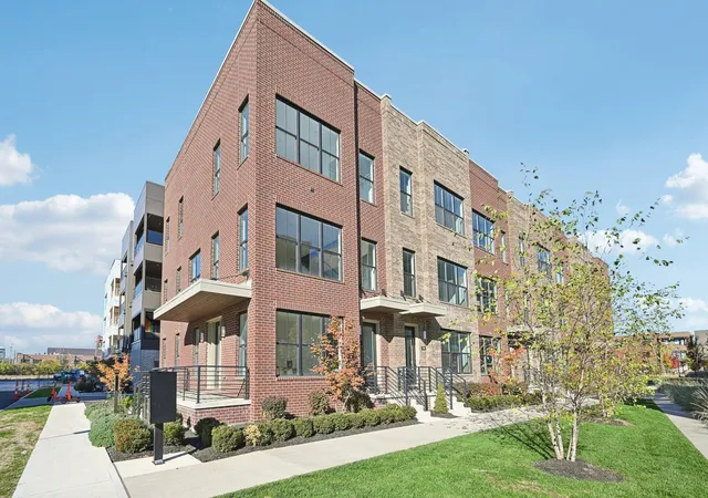 284-dickenson-st-columbus-oh-43215/hzid_448d2f2d