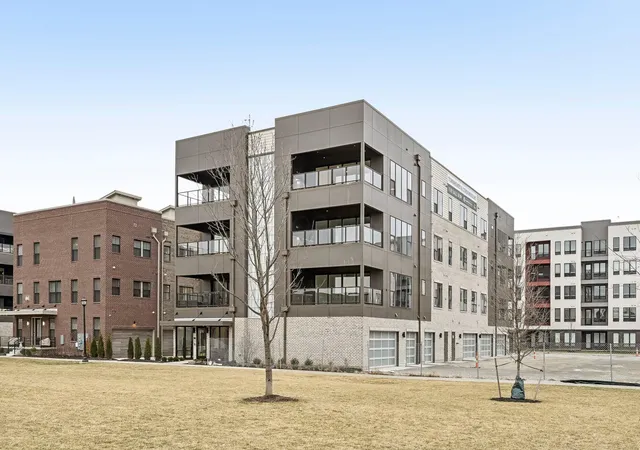270-dickenson-st-302-columbus-oh-43215/hzid_d61fb4b4