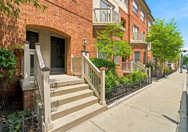 22-w-russell-st-columbus-oh-43215/hzid_76f786d7