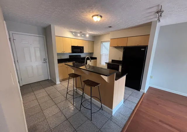 945-quay-ave-945e-columbus-oh-43212/hzid_e0398097
