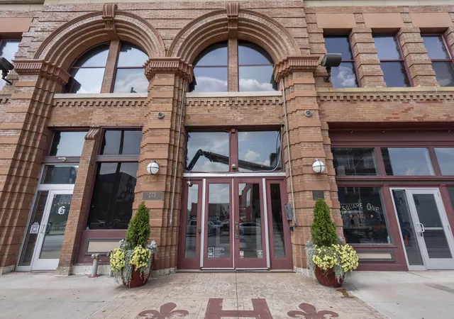 150-e-main-st-301-columbus-oh-43215/hzid_7dbaa0fa