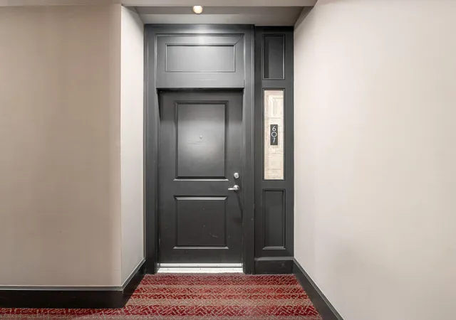 51-n-high-st-607-columbus-oh-43215/hzid_11d07c83