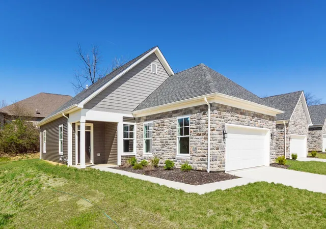 6040-naughten-pond-dr-columbus-oh-43213/hzid_078ff2cd