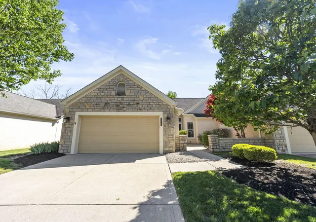 2617-vi-lilly-cir-w-grove-city-oh-43123/hzid_72ee8f78