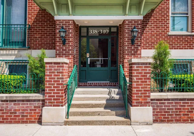 340-s-3rd-st-3-columbus-oh-43215/hzid_3d4ef9d3