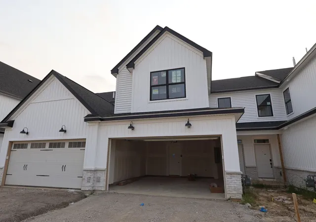 5684-dutch-ln-powell-oh-43065/hzid_8831d530