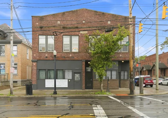 1445-e-main-columbus-oh-43205/hzid_05525855