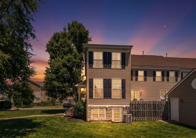 6377-nottinghill-trail-dr-1-canal-winchester-oh-43110/hzid_fa2643dc