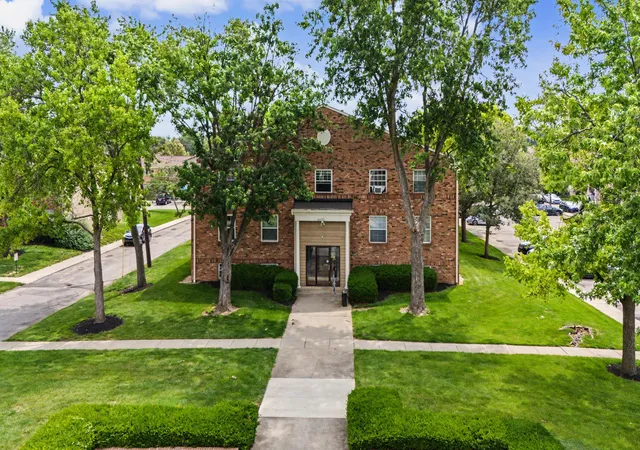 4696-tarryton-ct-s-3h-columbus-oh-43228/hzid_ef631d2d