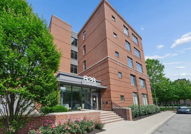 828-bobcat-ave-207-columbus-oh-43212/hzid_f7b2da95