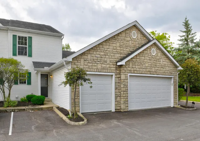 4705-hobson-dr-3d-columbus-oh-43228/hzid_2d482dfe
