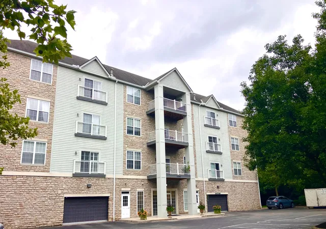 2245-riverside-dr-403-columbus-oh-43221/hzid_edc96d63