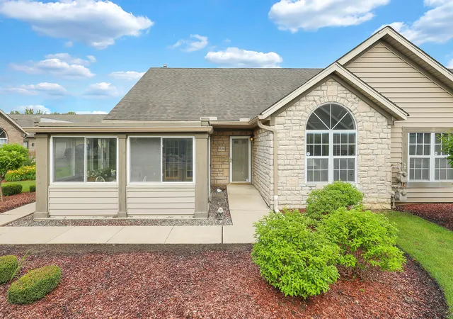 5598-brickstone-pl-4-hilliard-oh-43026/hzid_47b6fea8
