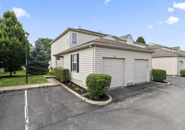 2511-hyacinth-ln-56a-columbus-oh-43235/hzid_d6604431