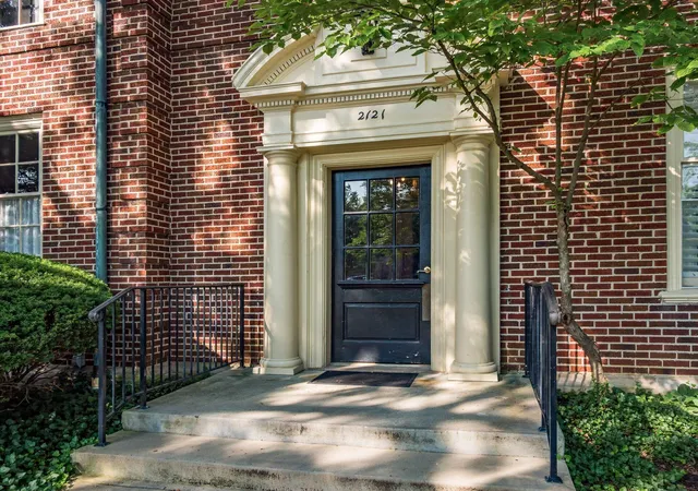 2121-arlington-ave-1-upper-arlington-oh-43221/hzid_ccc39285