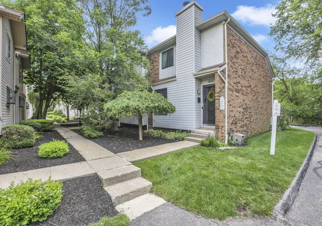 421-e-north-st-c1-worthington-oh-43085/hzid_471d65ca