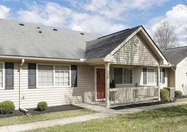 240-wildwood-ct-heath-oh-43056/hzid_eab9521b