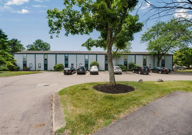 1014-galliton-ct-f-columbus-oh-43220/hzid_e60c6768