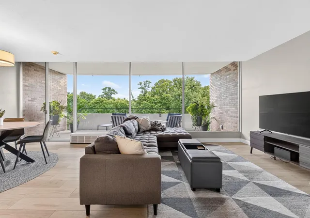 1000-urlin-ave-521-columbus-oh-43212/hzid_0bc83ad7