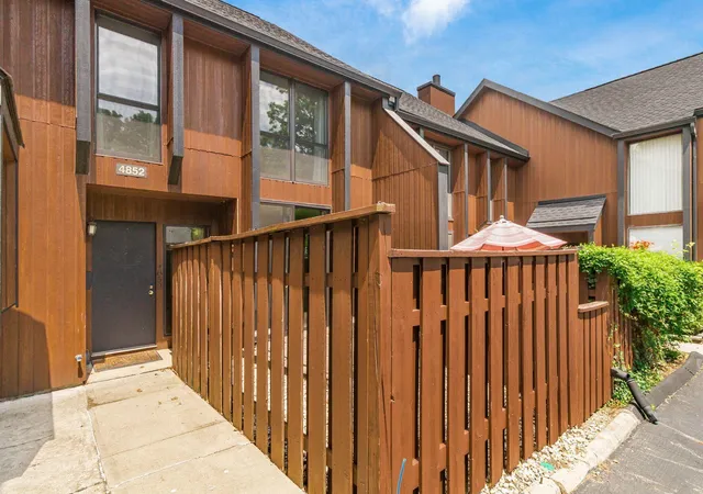 4852-crazy-horse-ln-2-westerville-oh-43081/hzid_8eefe24c